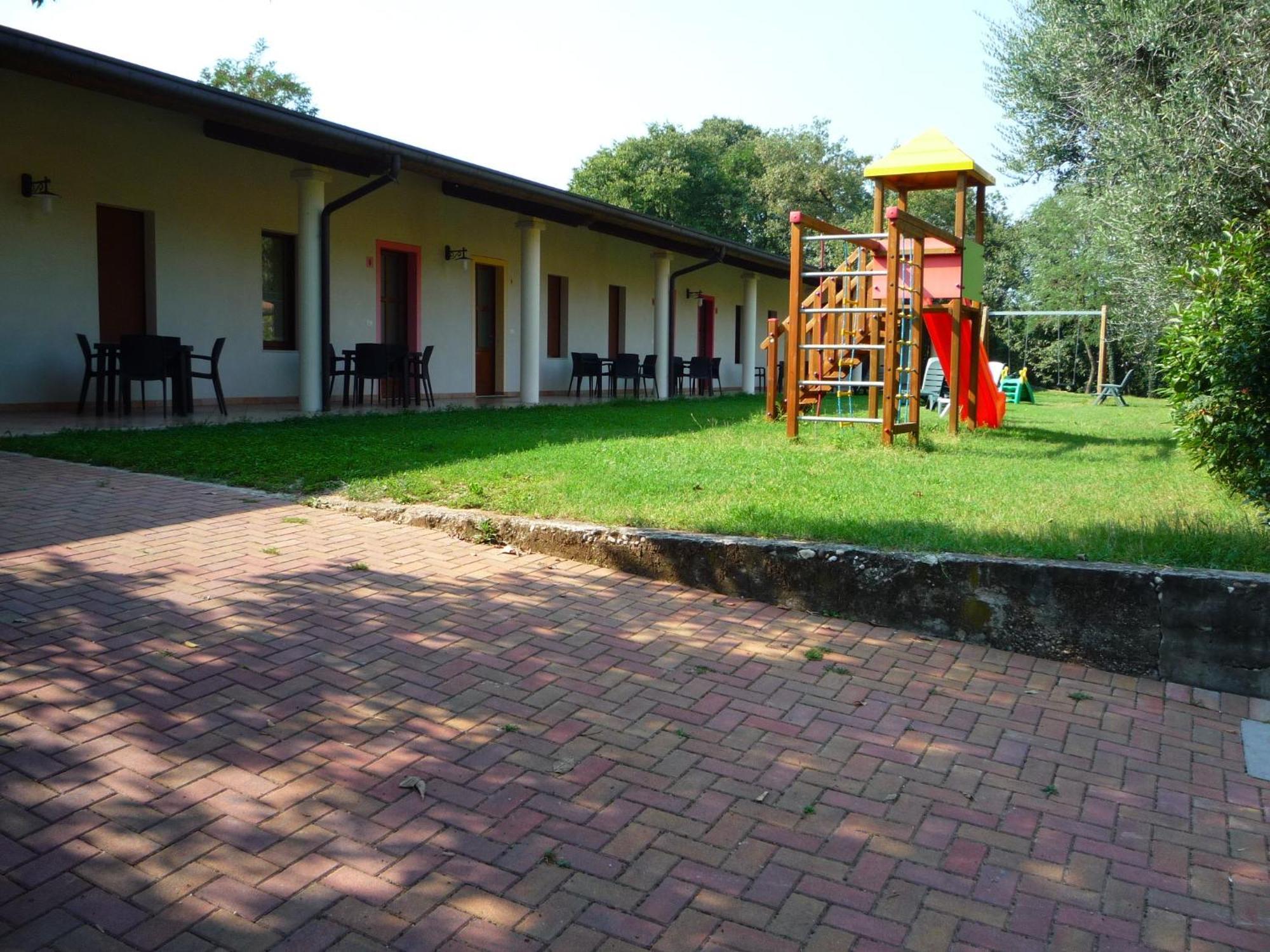 Agriturismo Lupo Bianco Monzambano Exterior foto